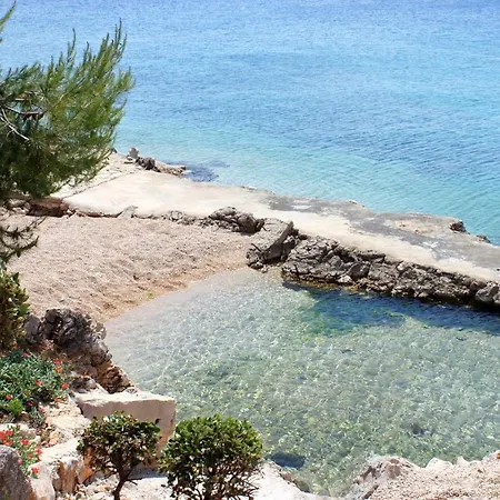 Apartment Mandre 3084c *