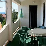 Mandre 3084c Apartamento Kolan